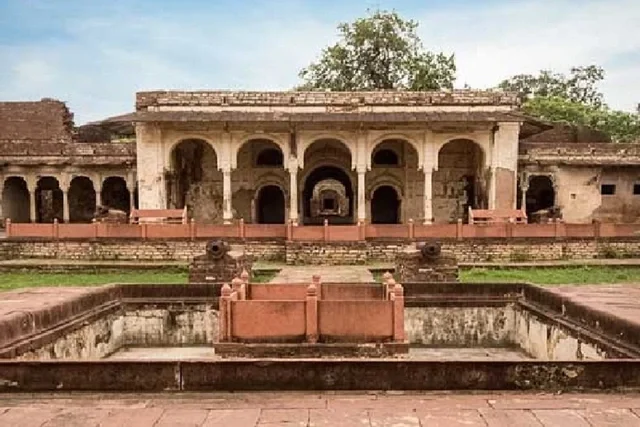Narwar fort